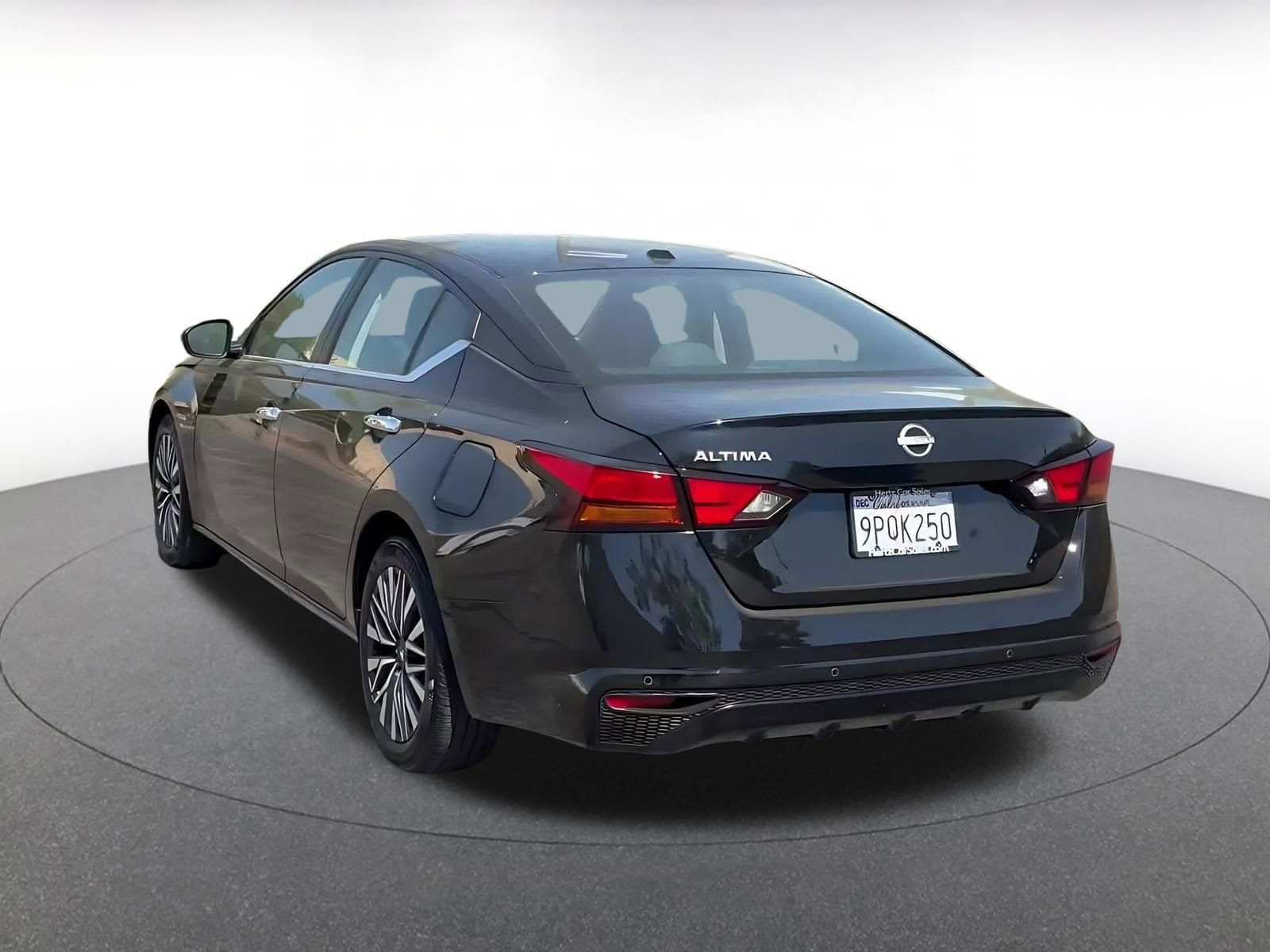 Thumbnail: 2025 Nissan Altima - 11