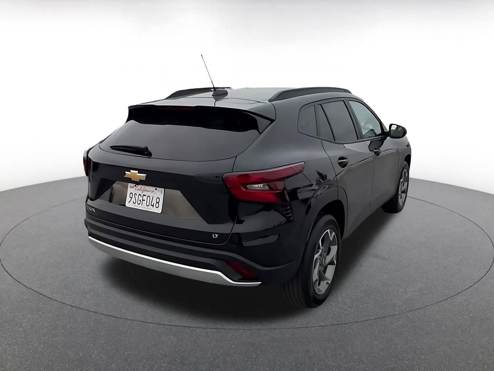 Thumbnail: 2025 Chevrolet Trax - 14