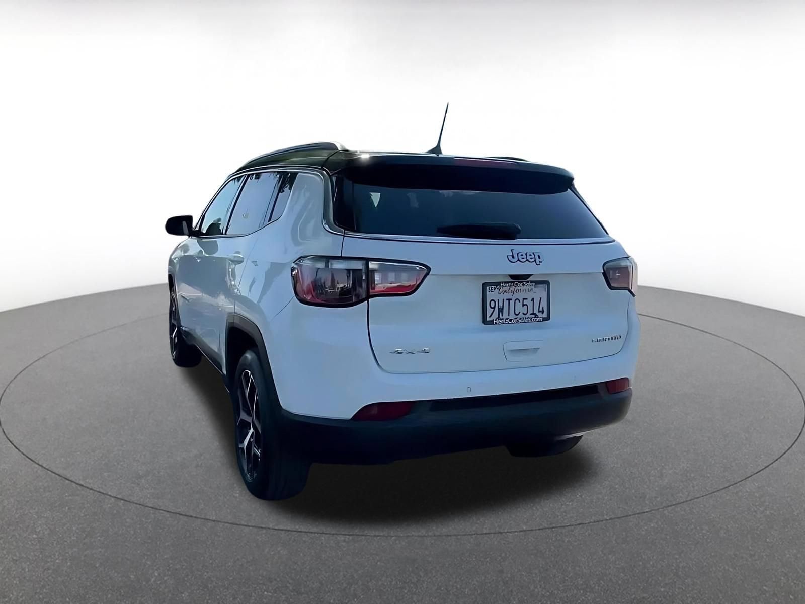 Thumbnail: 2025 Jeep Compass - 10