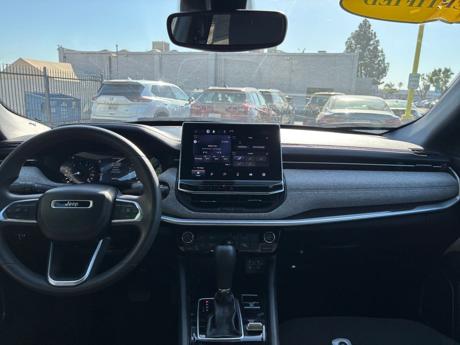 Thumbnail: 2023 Jeep Compass - 32