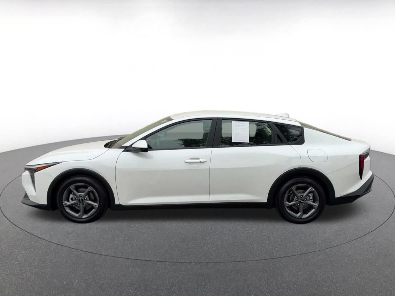 Thumbnail: 2025 Kia K4 - 8