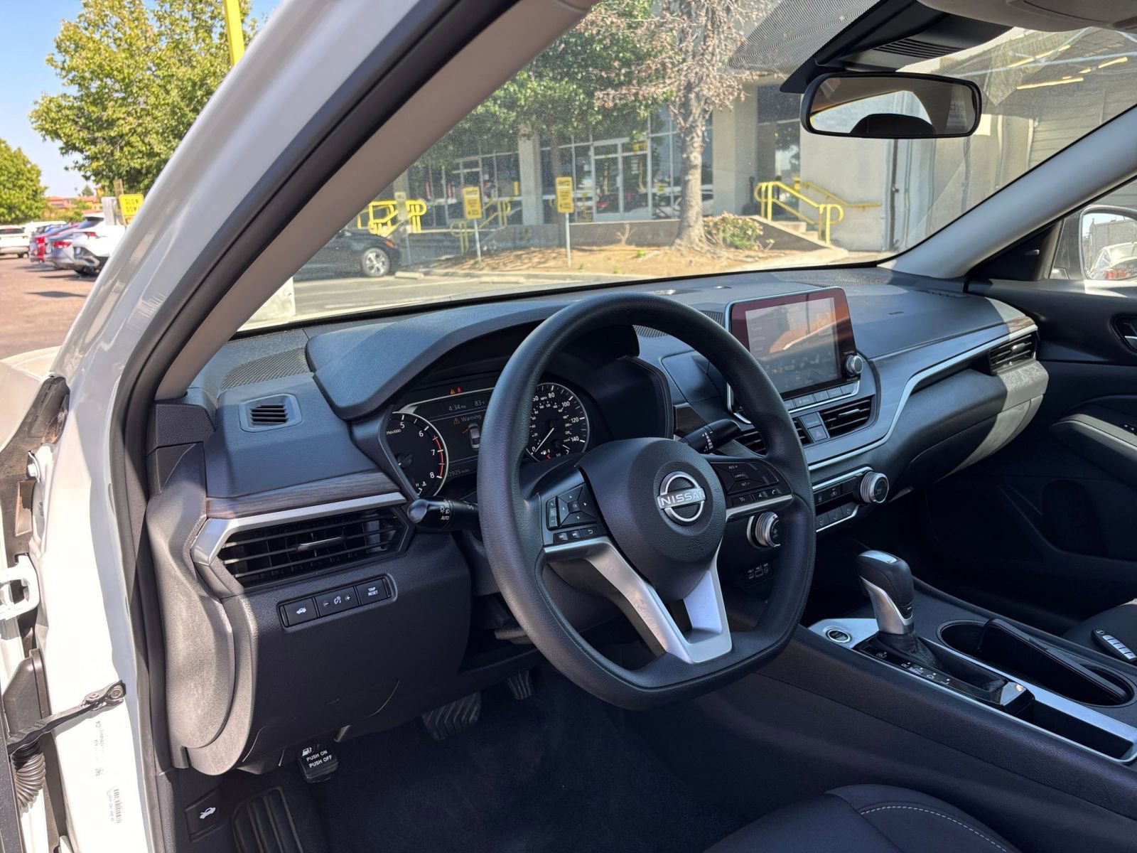 Thumbnail: 2025 Nissan Altima - 33