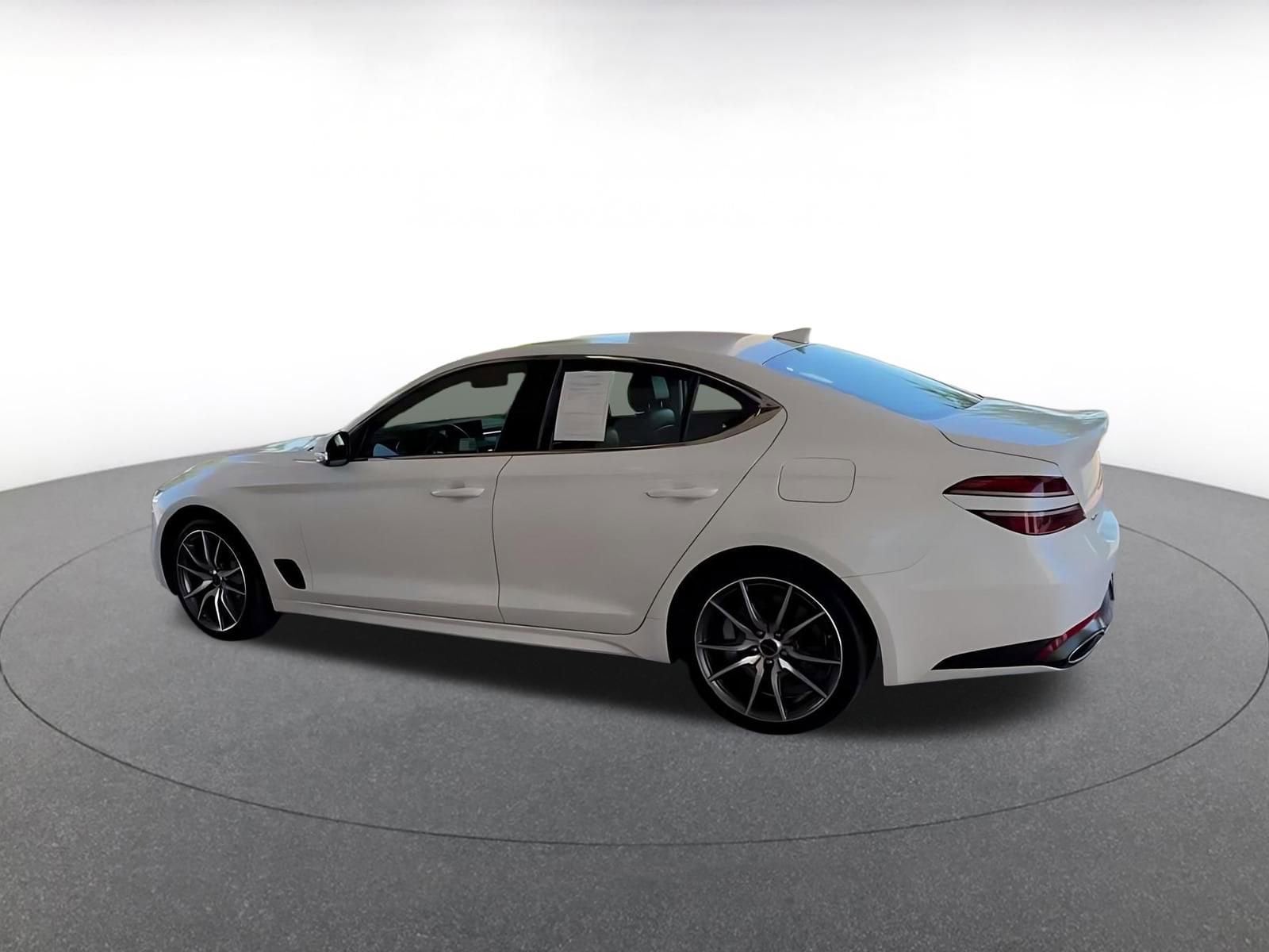 Thumbnail: 2025 Genesis G70 - 10