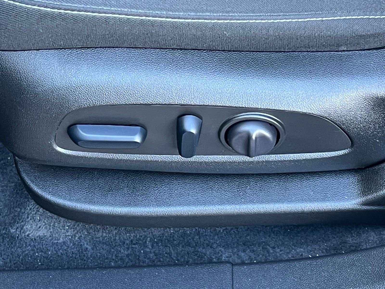 Thumbnail: 2025 Chevrolet Blazer - 23