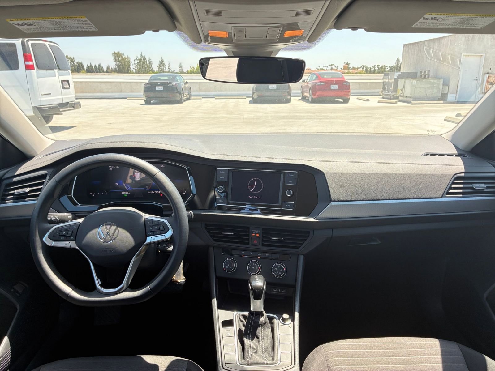 Thumbnail: 2024 Volkswagen Jetta - 33