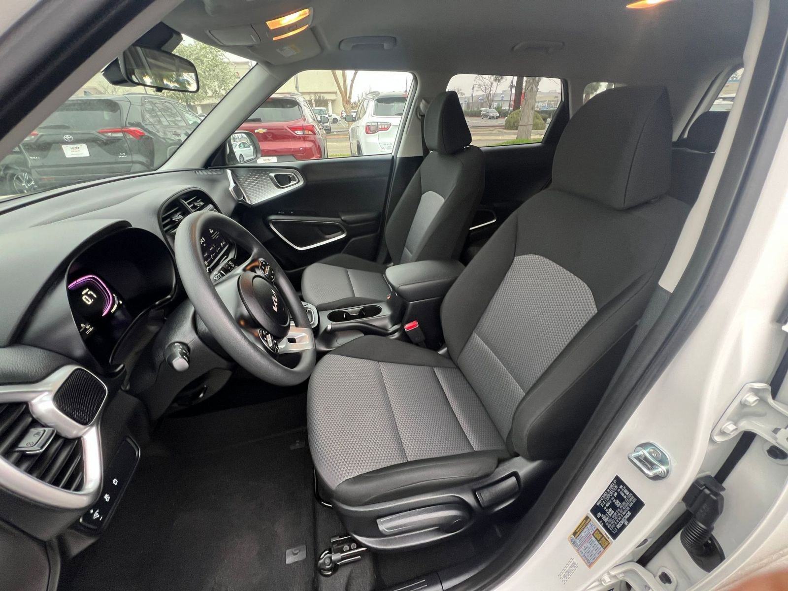 Thumbnail: 2025 Kia Soul - 24