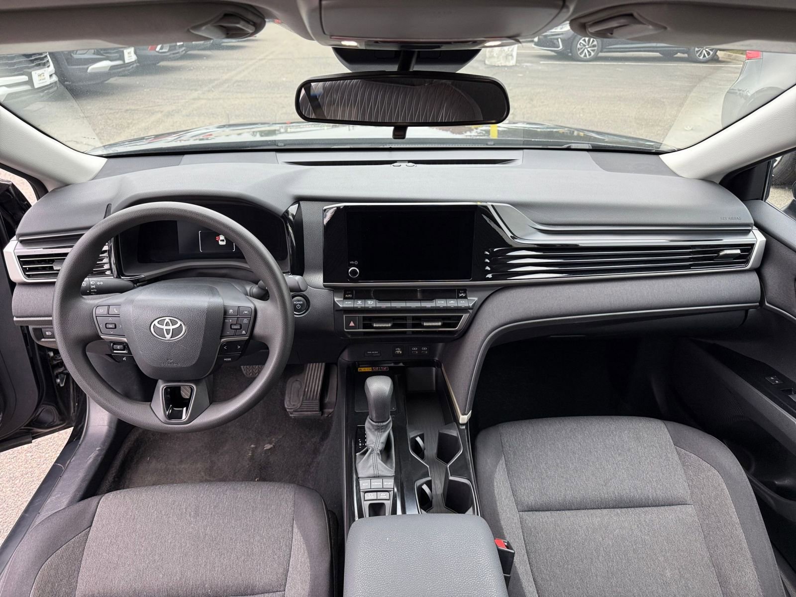 Thumbnail: 2025 Toyota Camry - 31