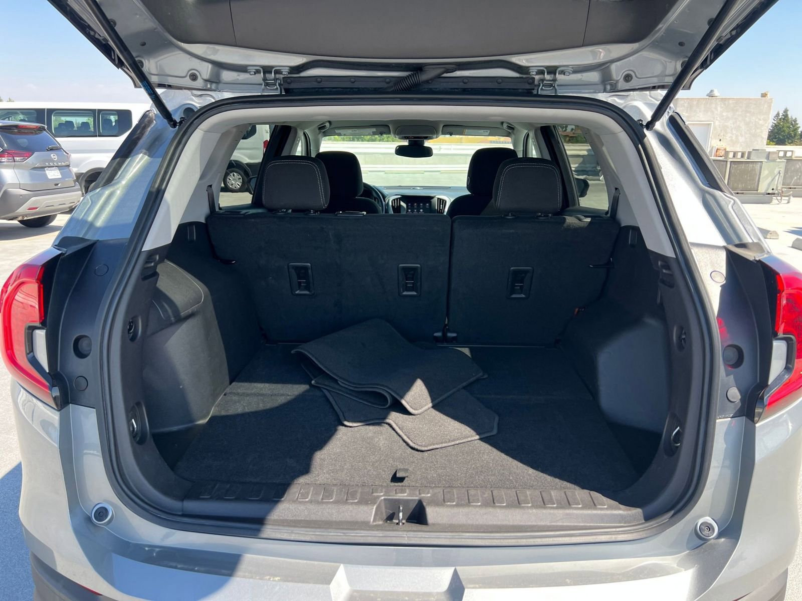 Thumbnail: 2024 GMC Terrain - 30