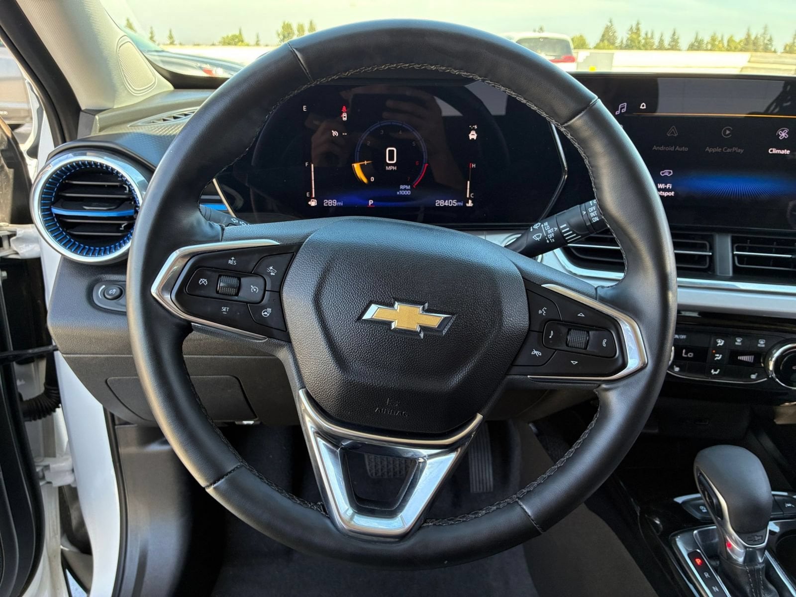 Thumbnail: 2025 Chevrolet Trax - 22