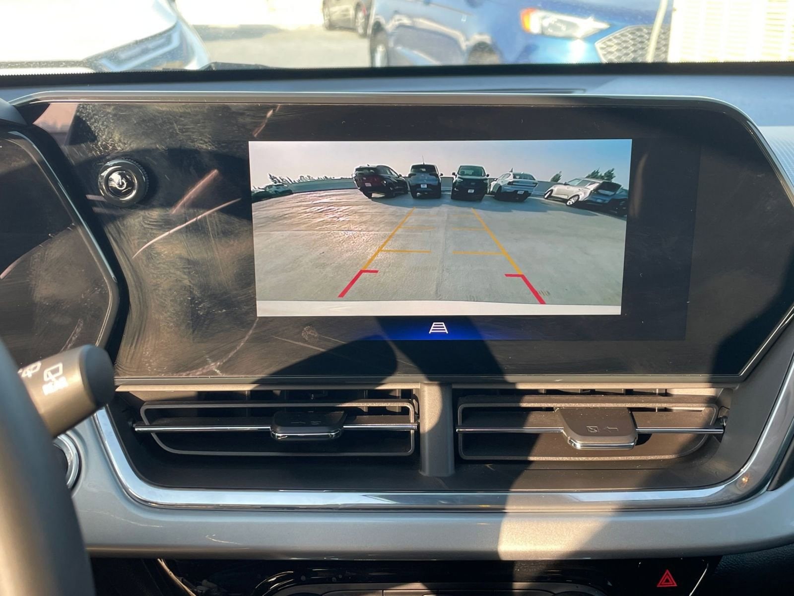 Thumbnail: 2025 Chevrolet Trax - 17