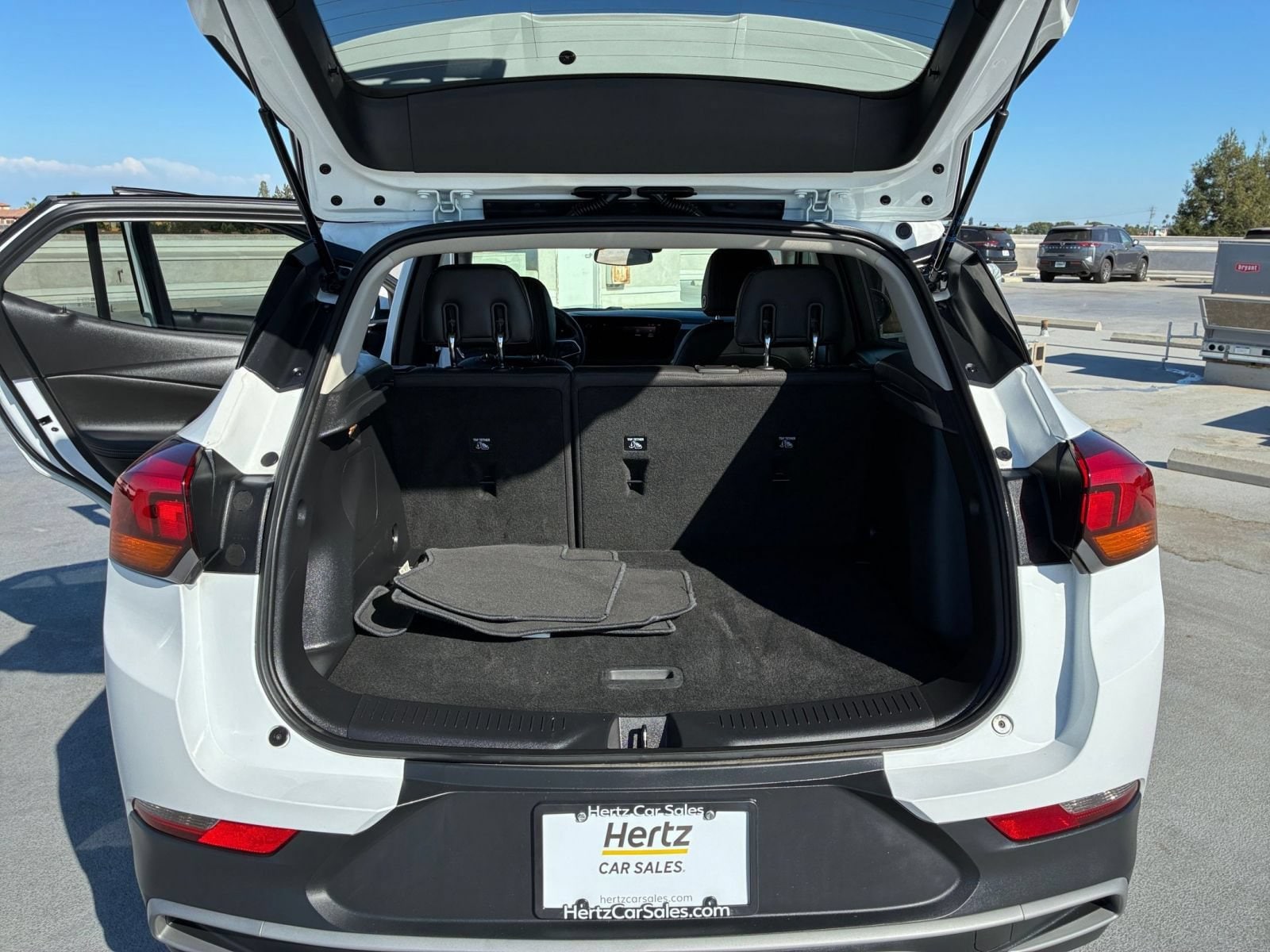 Thumbnail: 2025 Buick Encore GX - 30