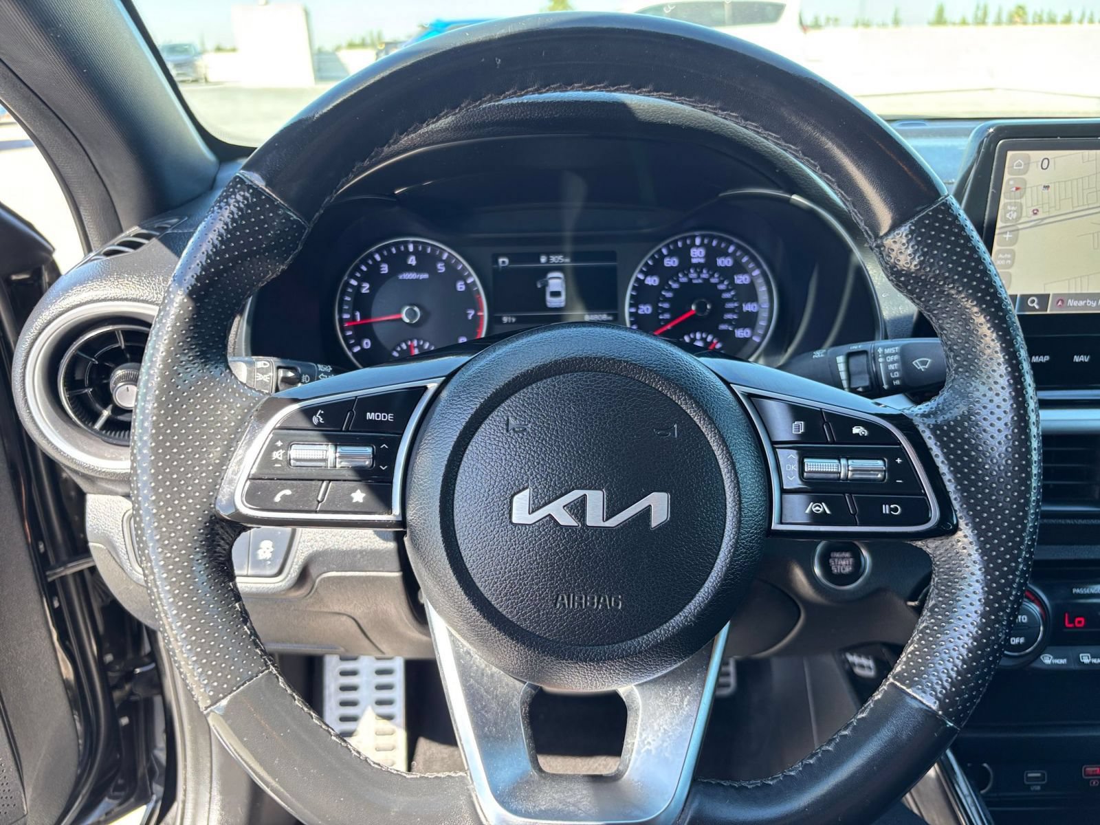 Thumbnail: 2023 Kia Forte - 27