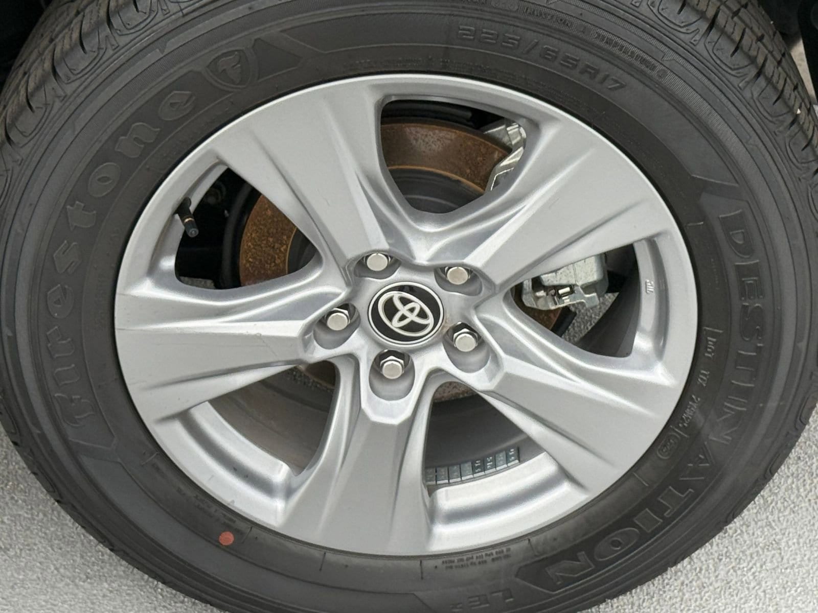 Thumbnail: 2025 Toyota RAV4 - 29