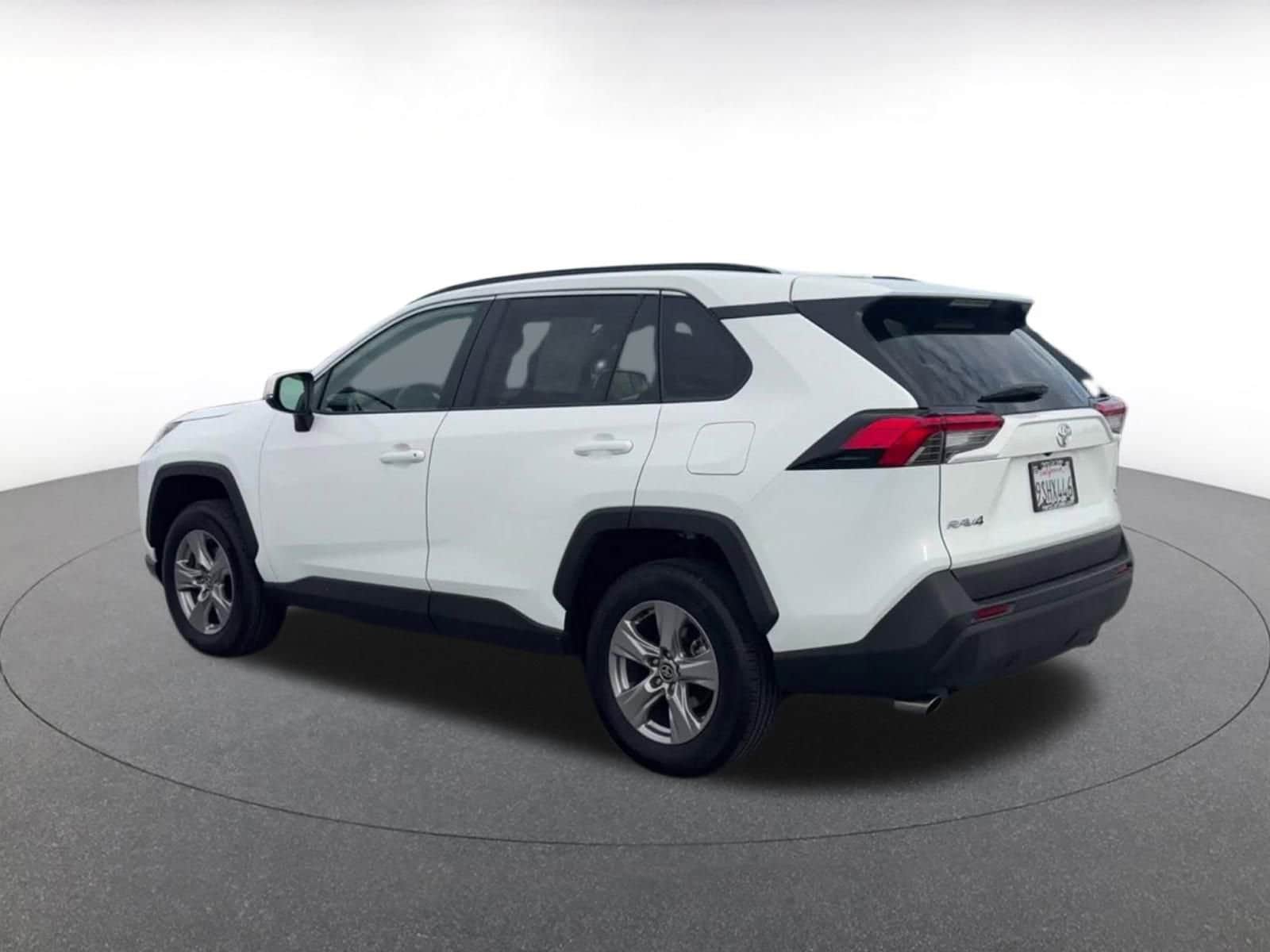 Thumbnail: 2025 Toyota RAV4 - 10