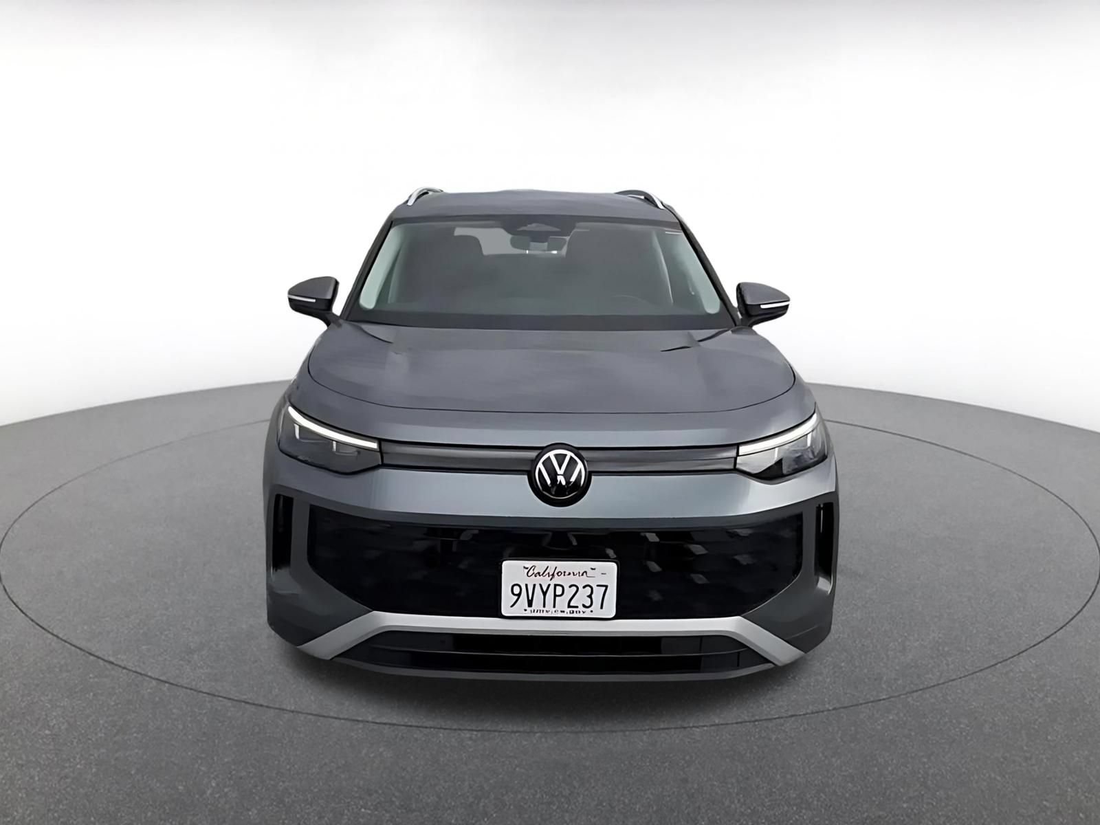 Thumbnail: 2026 Volkswagen Tiguan - 3