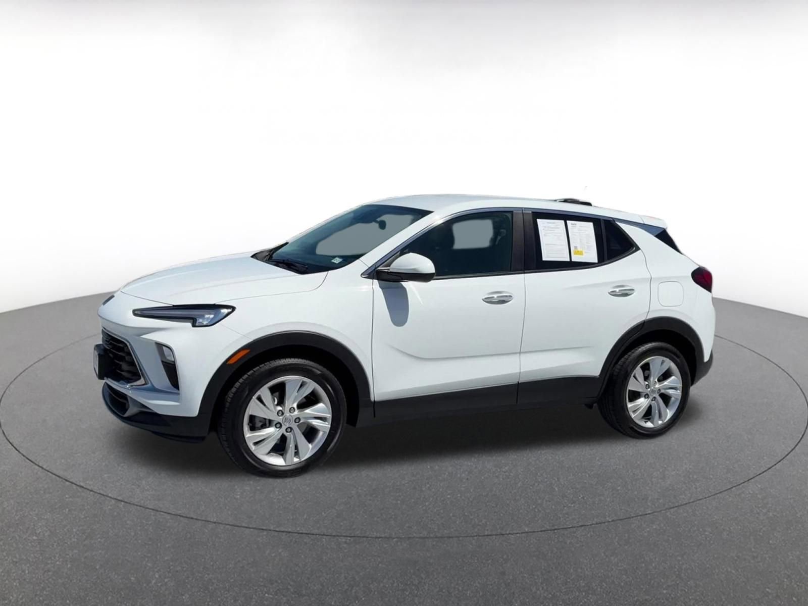 Thumbnail: 2025 Buick Encore GX - 8