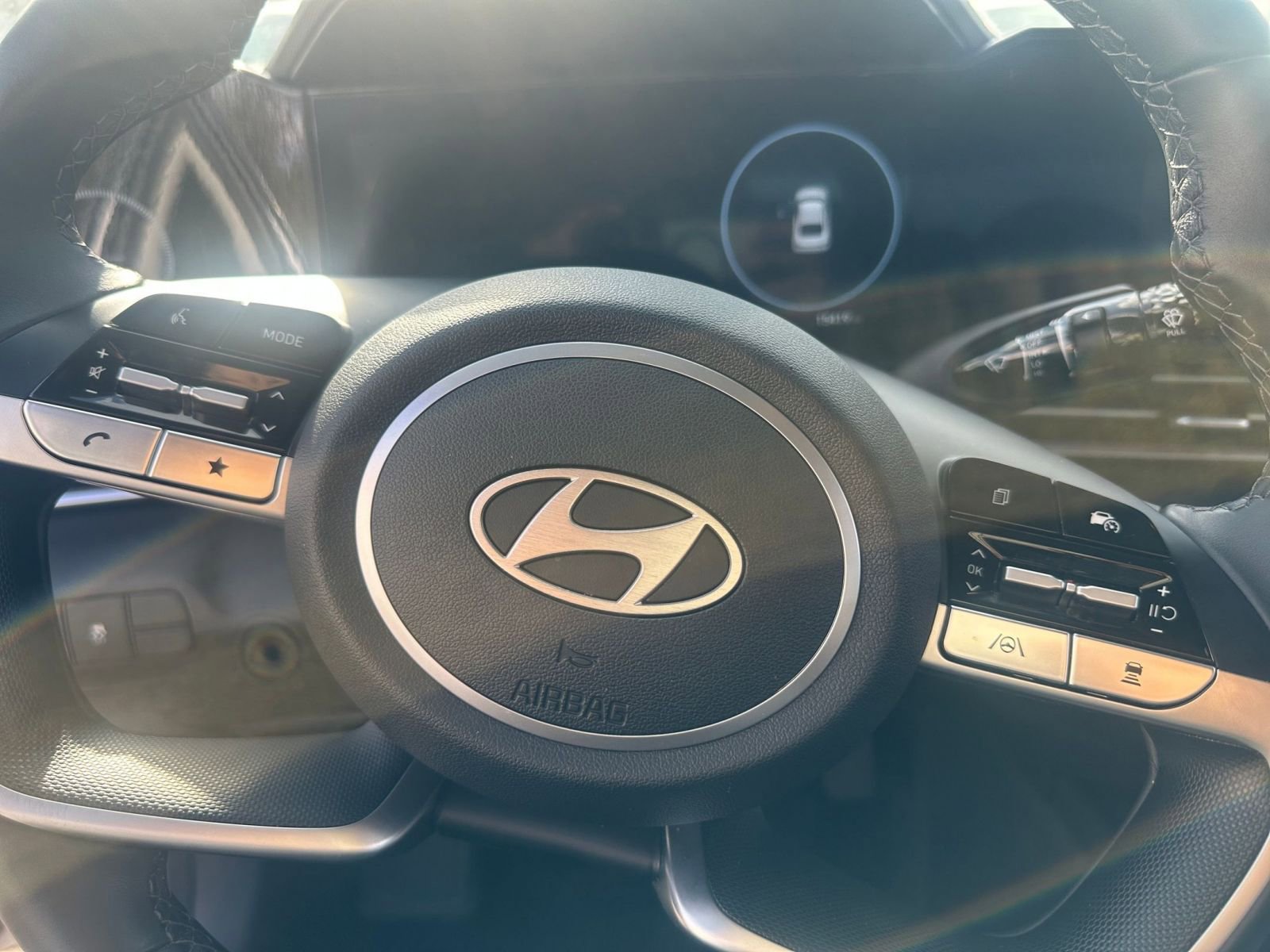 Thumbnail: 2025 Hyundai Elantra - 27