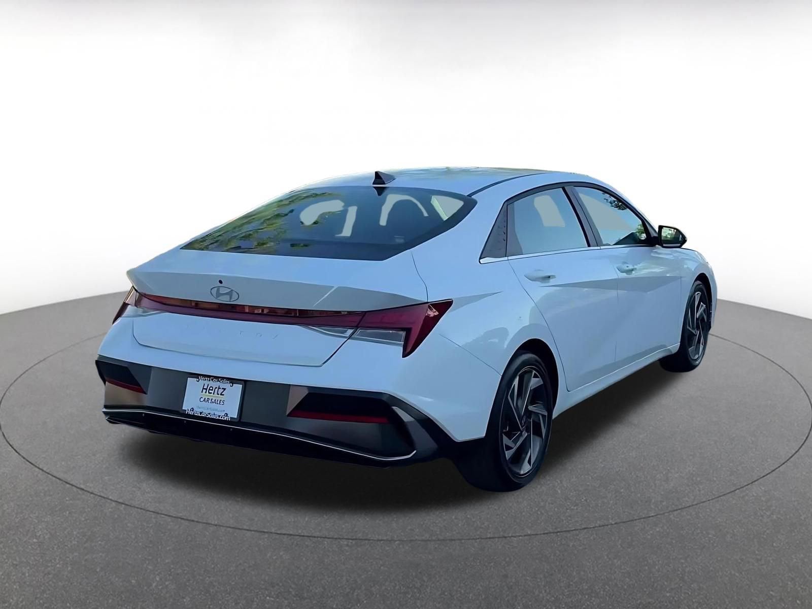 Thumbnail: 2025 Hyundai Elantra - 14