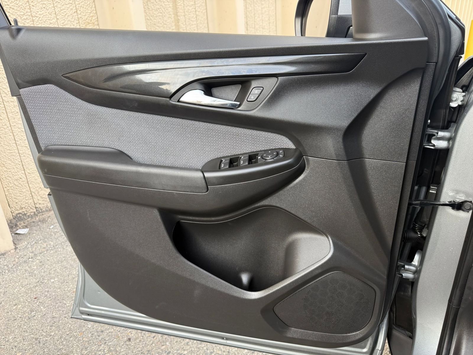 Thumbnail: 2025 Chevrolet TrailBlazer - 20