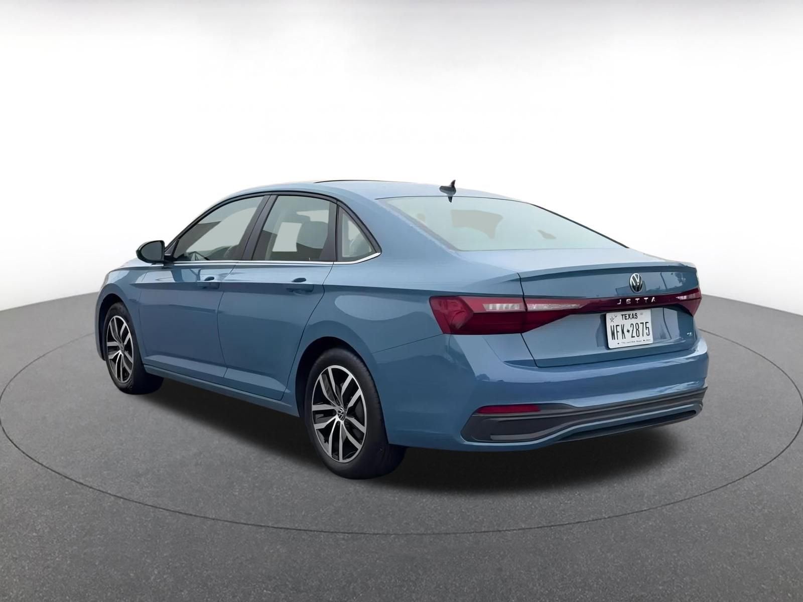 Thumbnail: 2025 Volkswagen Jetta - 11