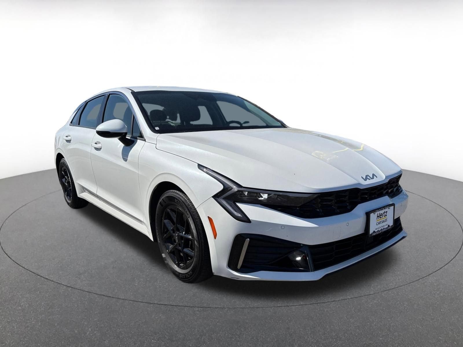 Thumbnail: 2025 Kia K5 - 1