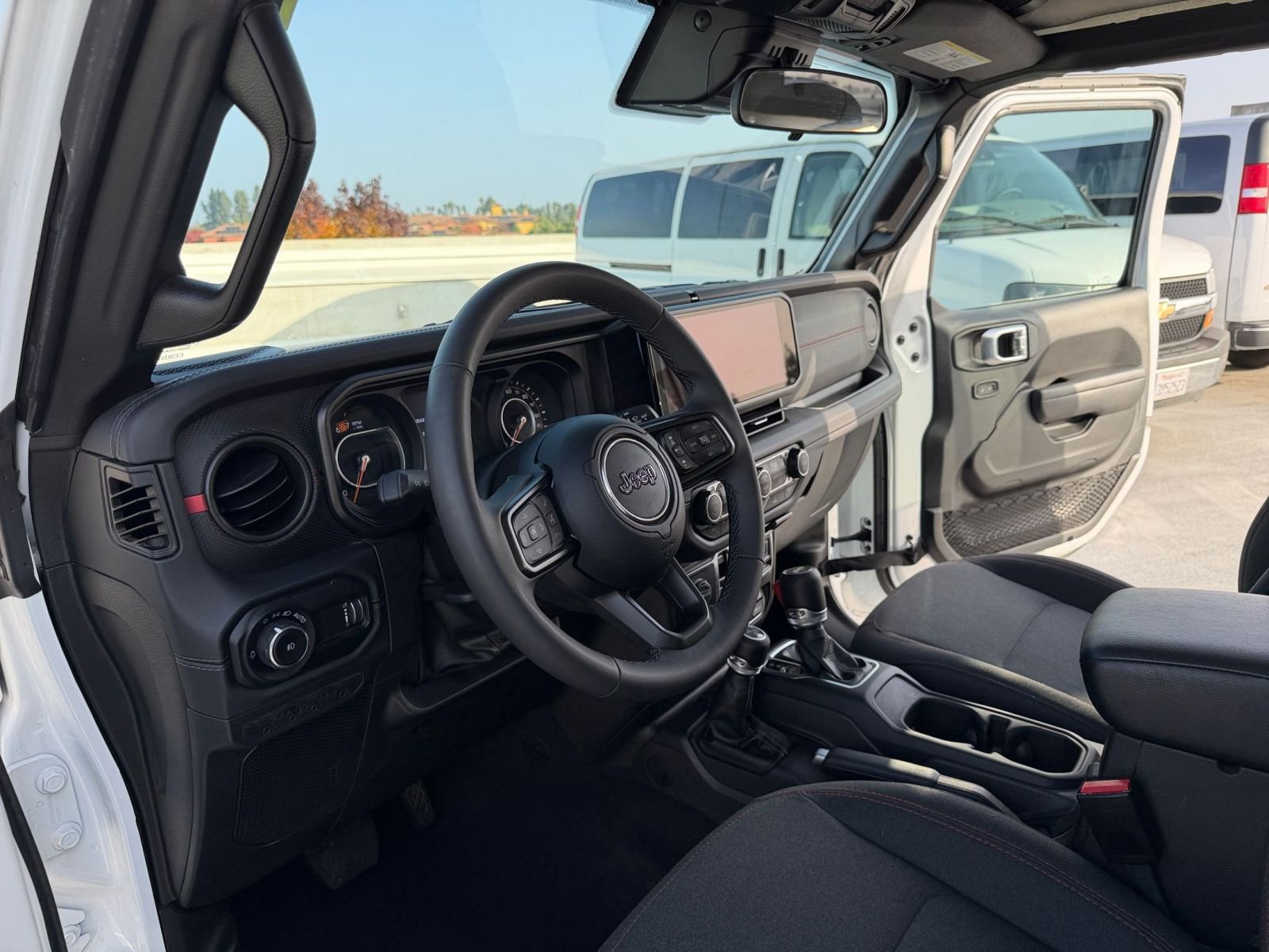 Thumbnail: 2025 Jeep Wrangler - 34