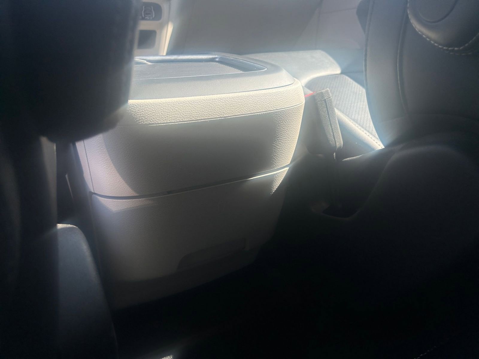 Thumbnail: 2024 Chrysler Pacifica - 25