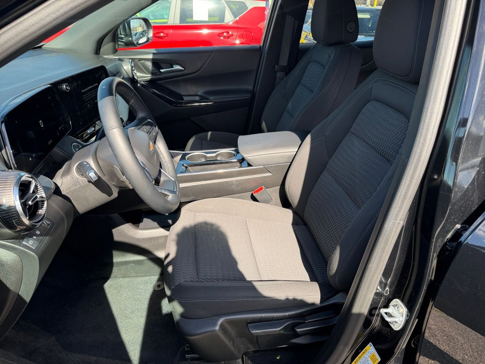 Thumbnail: 2025 Chevrolet Equinox - 27