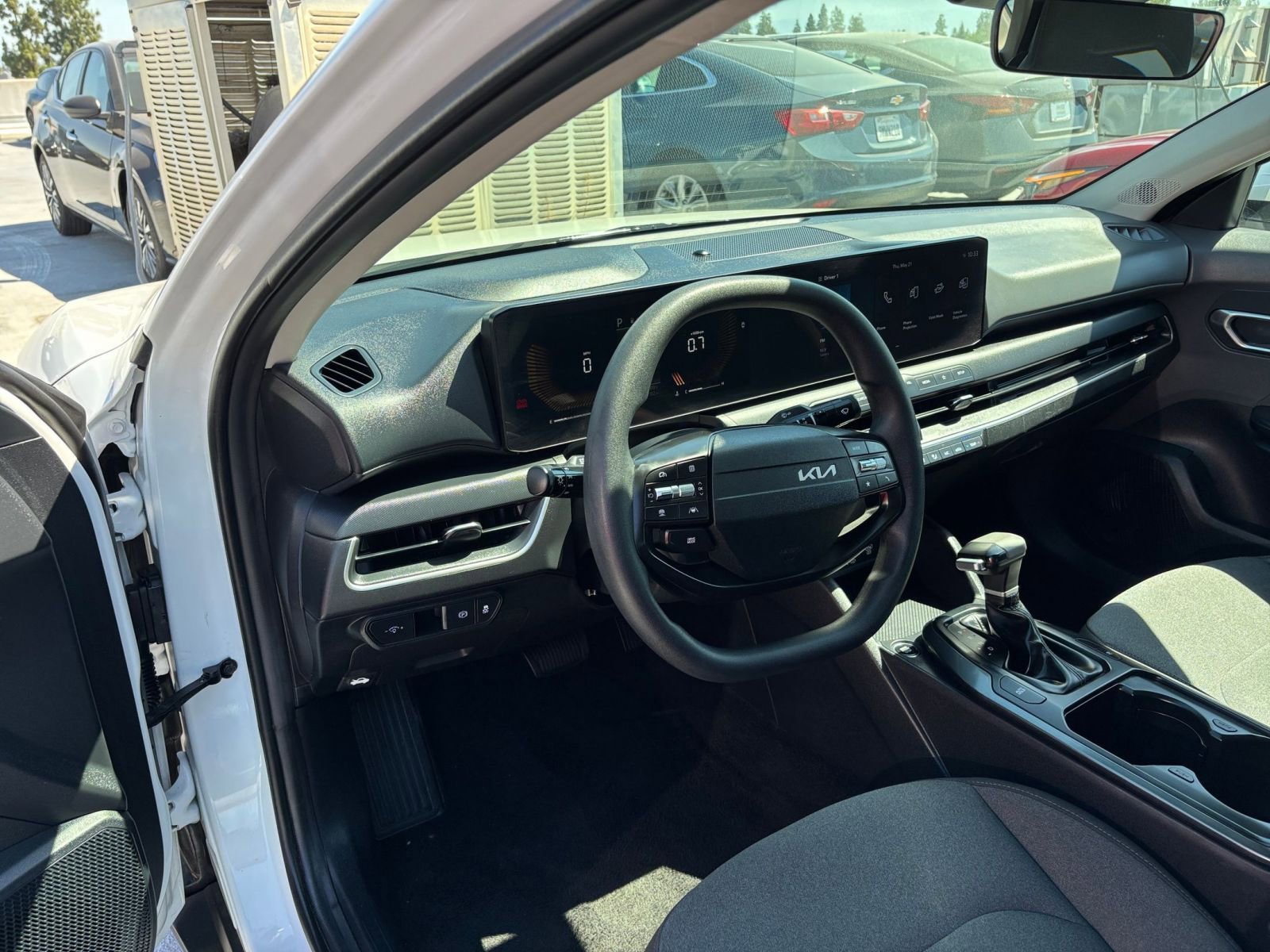 Thumbnail: 2025 Kia K4 - 33
