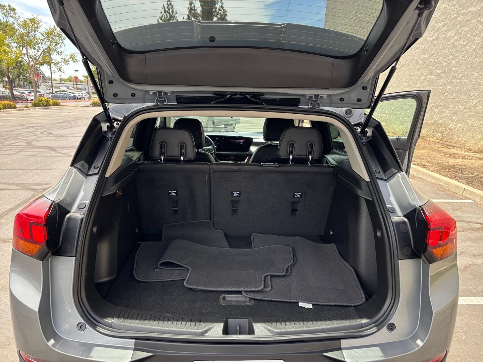 Thumbnail: 2026 Buick Encore GX - 29