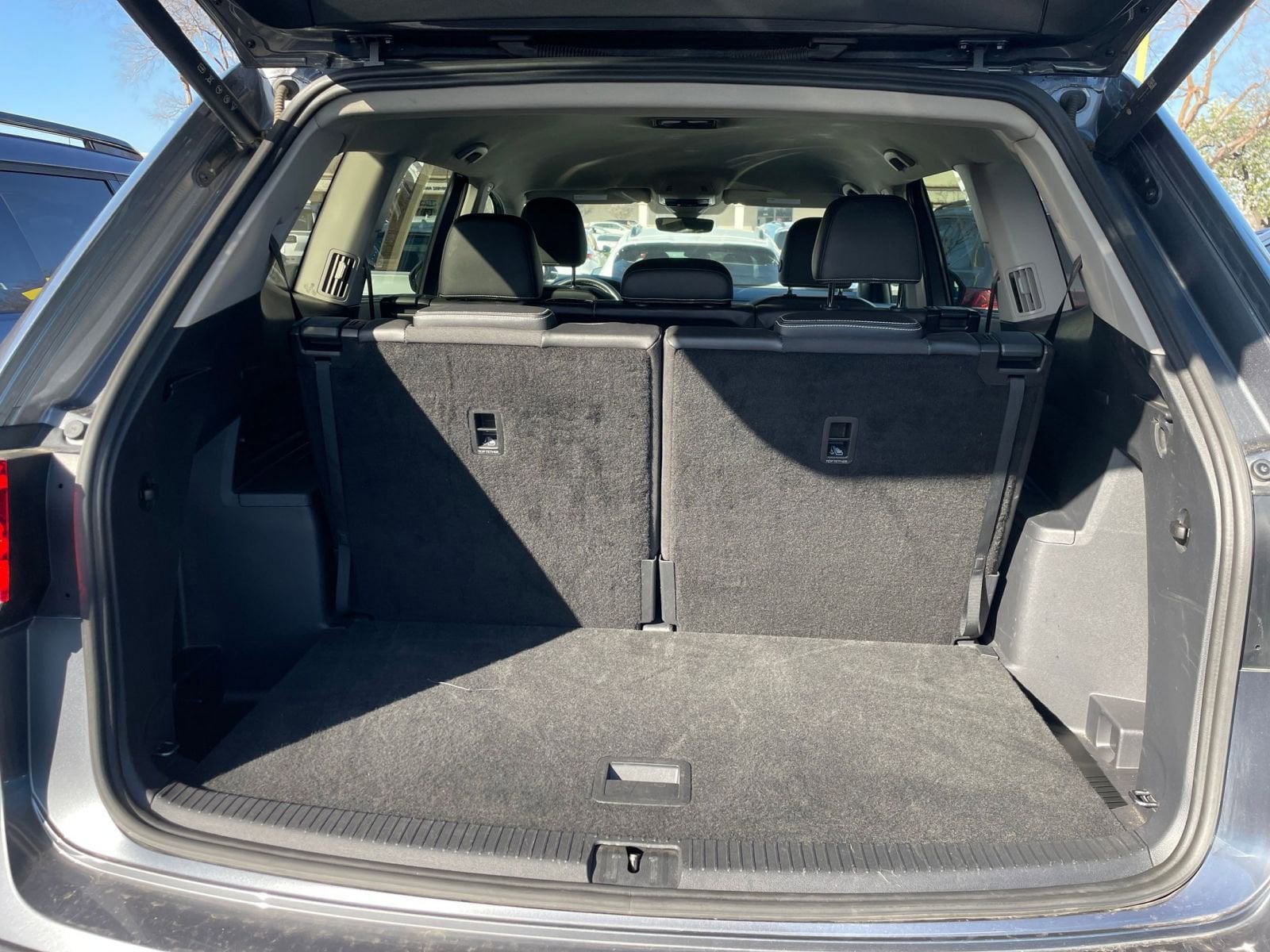 Thumbnail: 2025 Volkswagen Atlas - 34