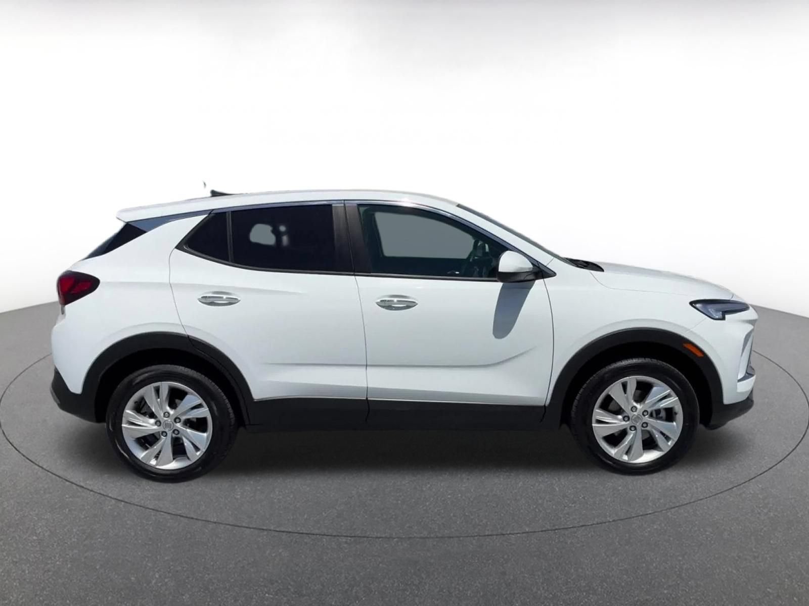 Thumbnail: 2025 Buick Encore GX - 15