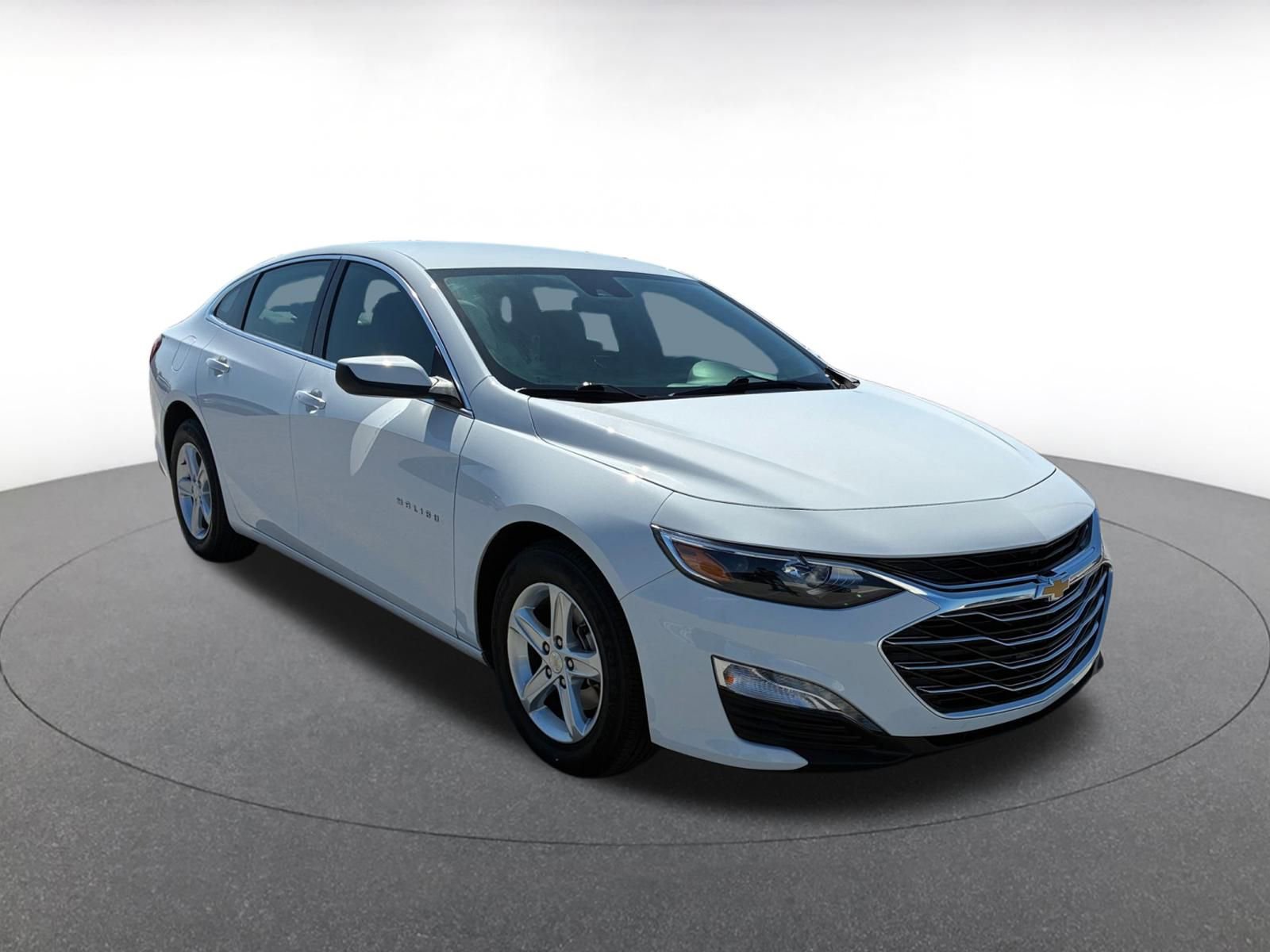 Thumbnail: 2024 Chevrolet Malibu - 1