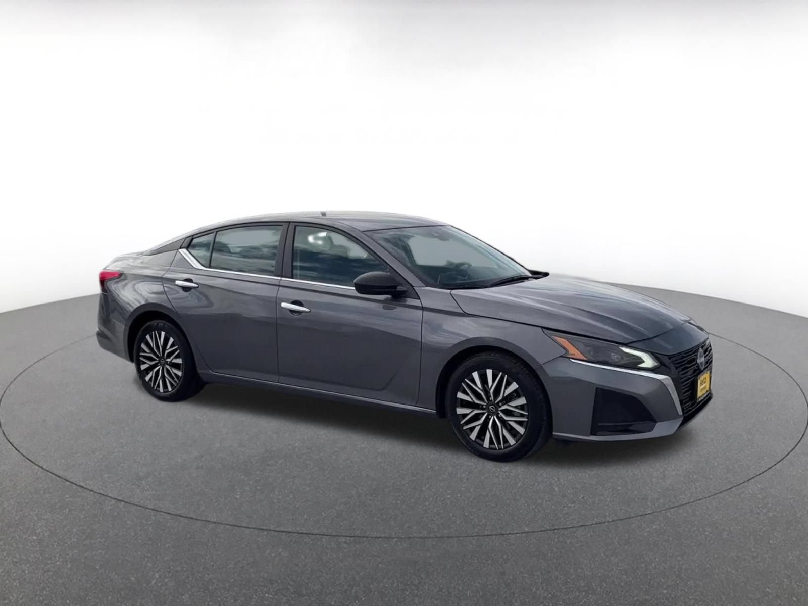Thumbnail: 2025 Nissan Altima - 2