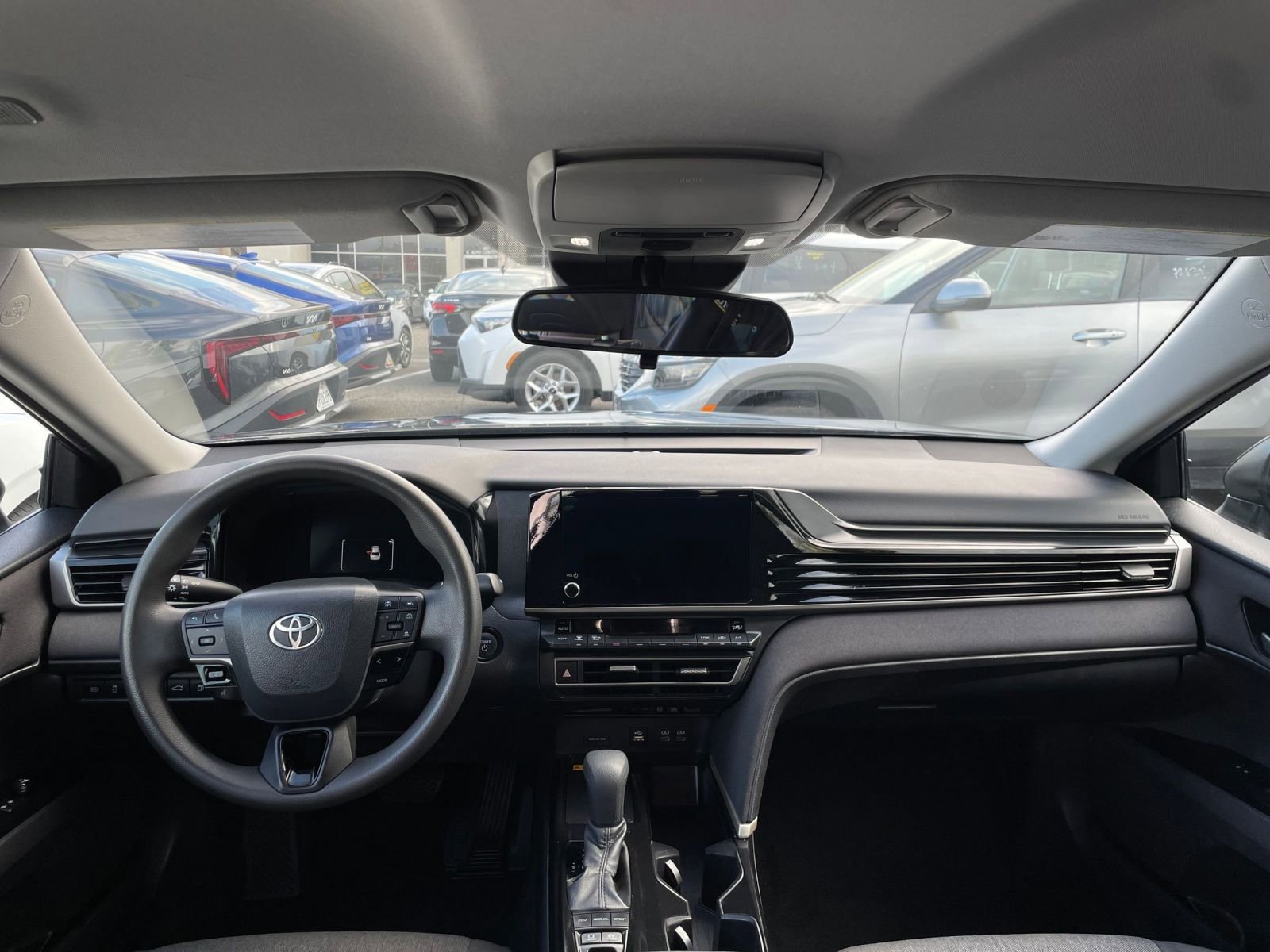 Thumbnail: 2025 Toyota Camry - 33