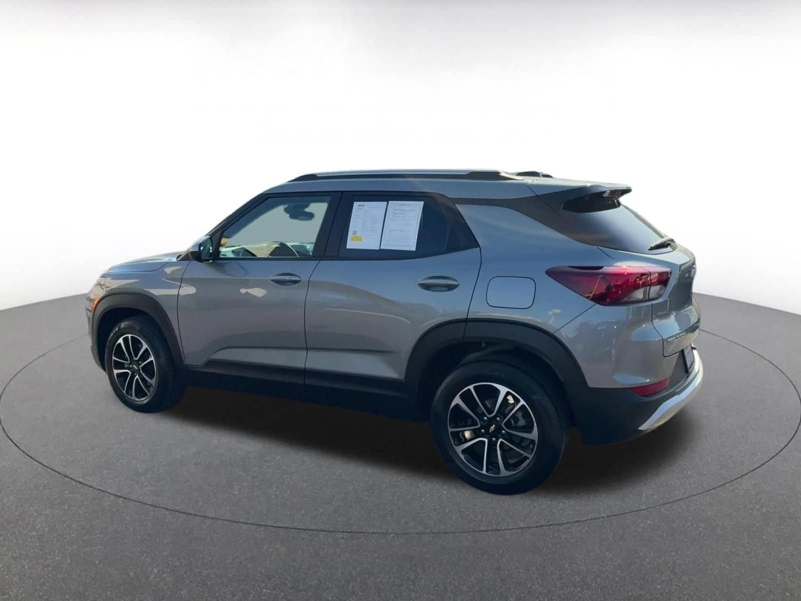 Thumbnail: 2025 Chevrolet TrailBlazer - 9