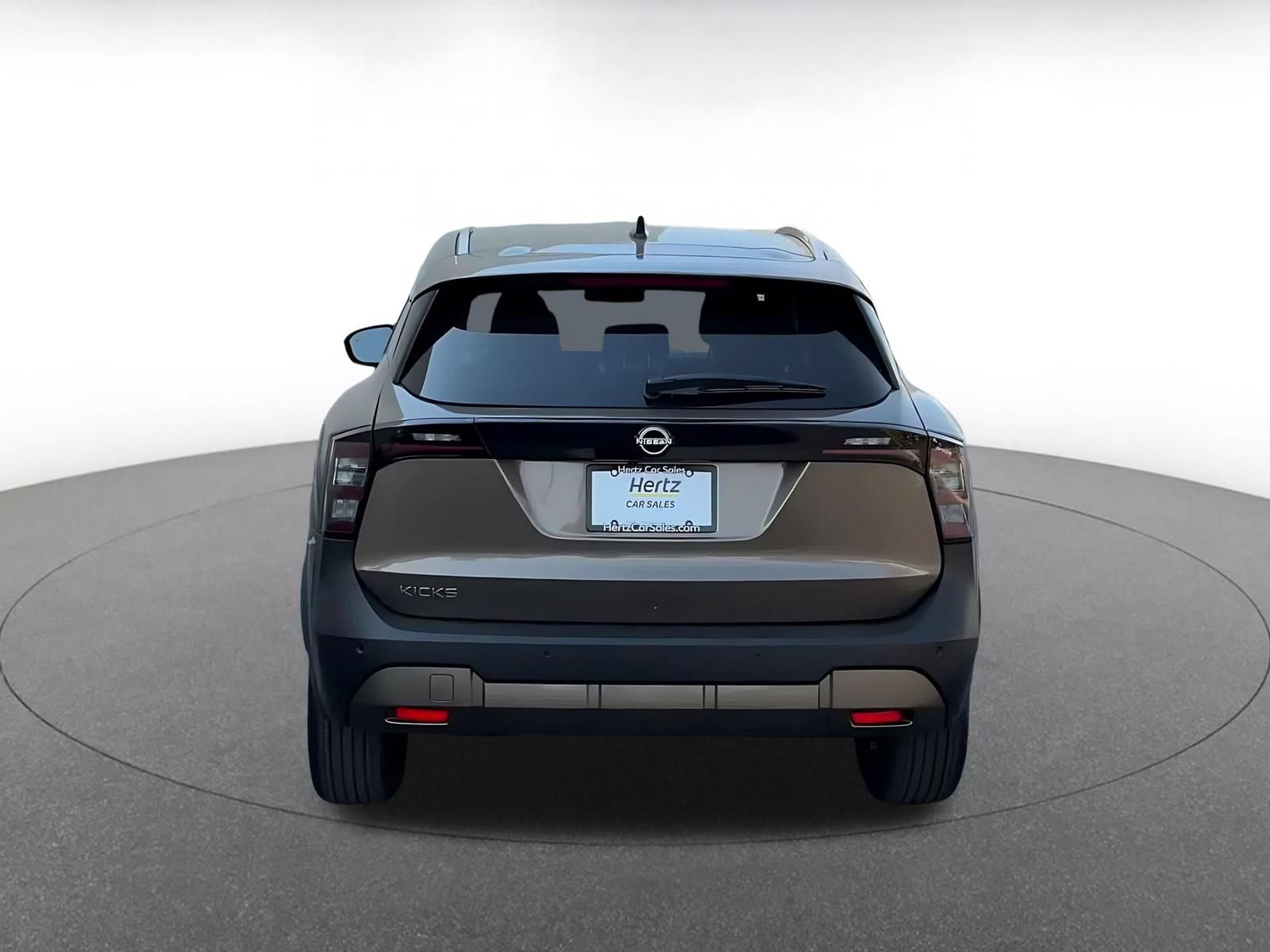 Thumbnail: 2026 Nissan Kicks - 12