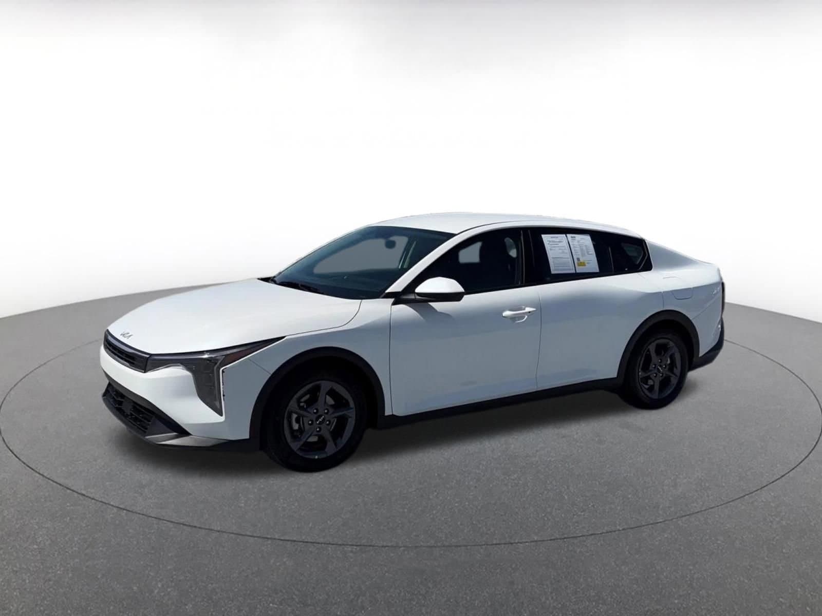 Thumbnail: 2025 Kia K4 - 8