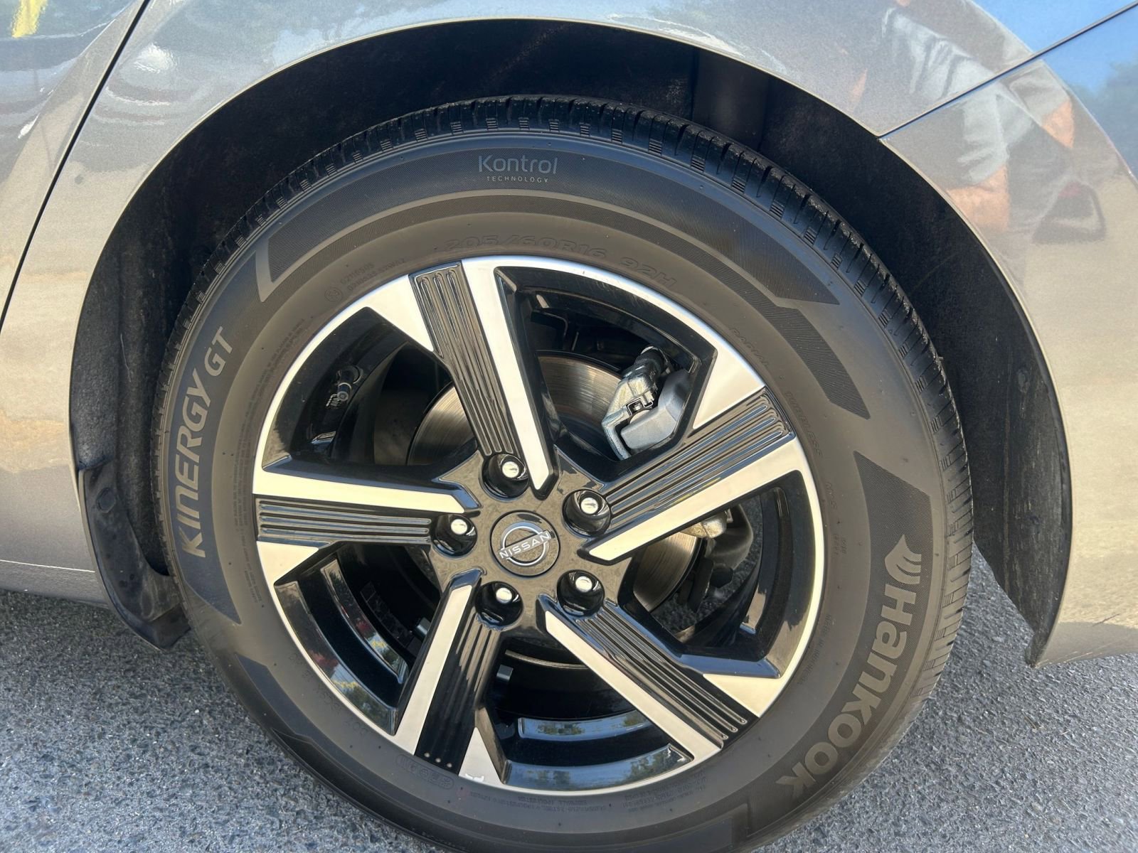 Thumbnail: 2024 Nissan Sentra - 27