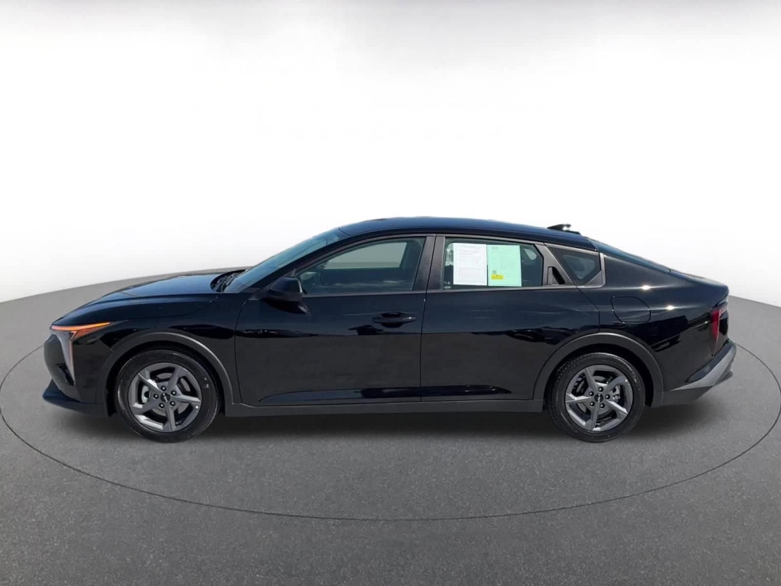 Thumbnail: 2025 Kia K4 - 9