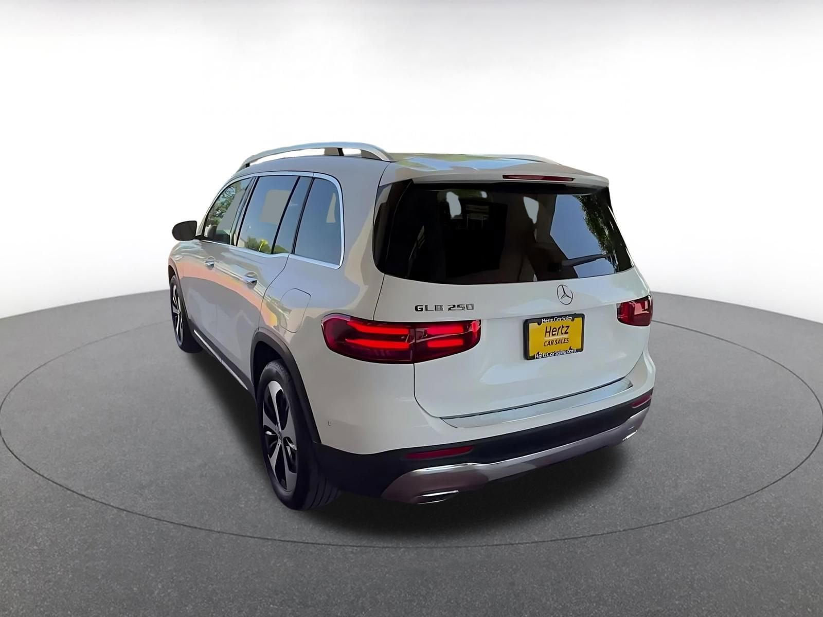 Thumbnail: 2025 Mercedes-Benz GLB - 11