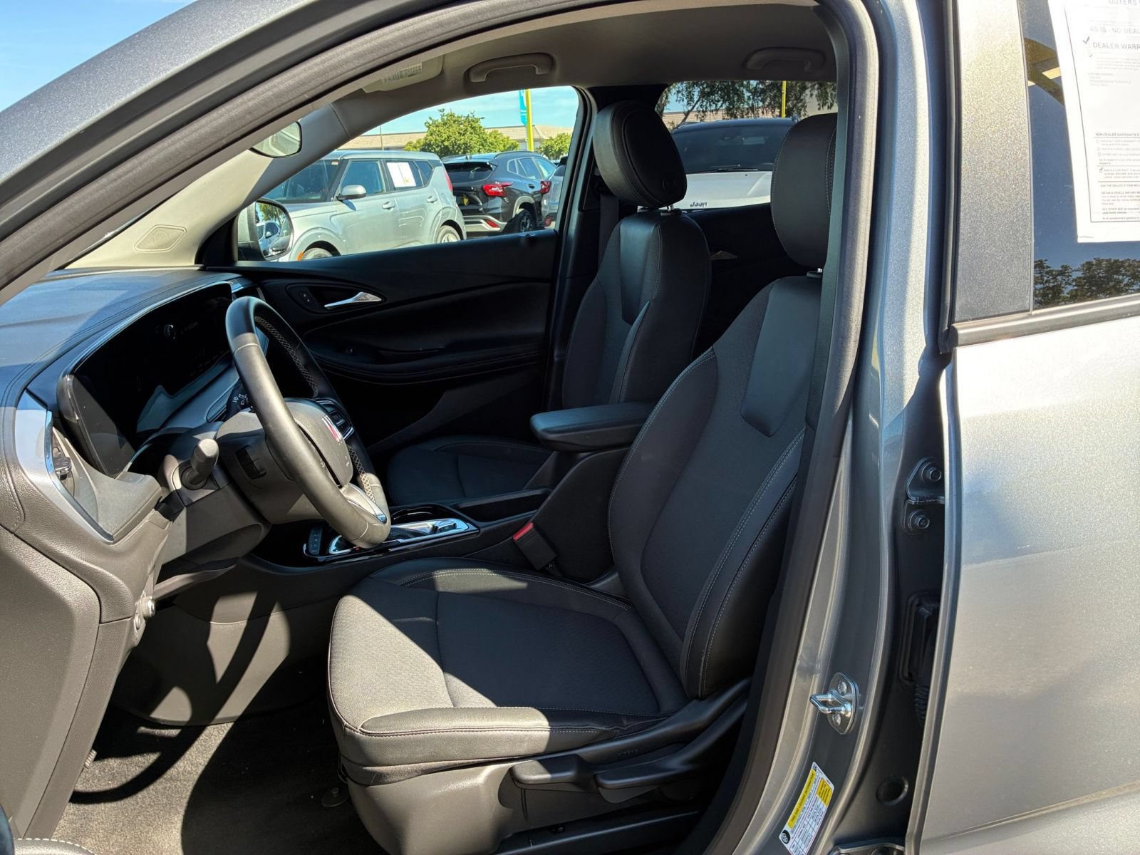 Thumbnail: 2025 Buick Encore GX - 25