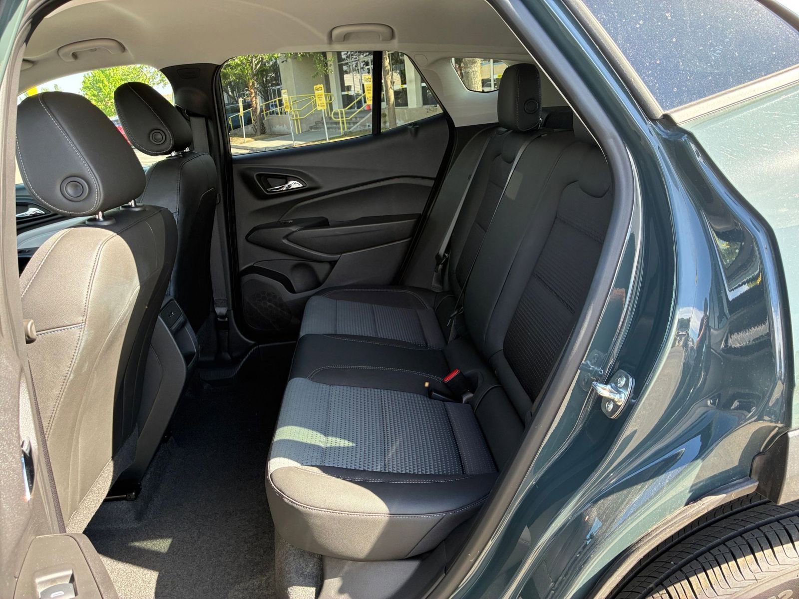 Thumbnail: 2025 Chevrolet Trax - 24