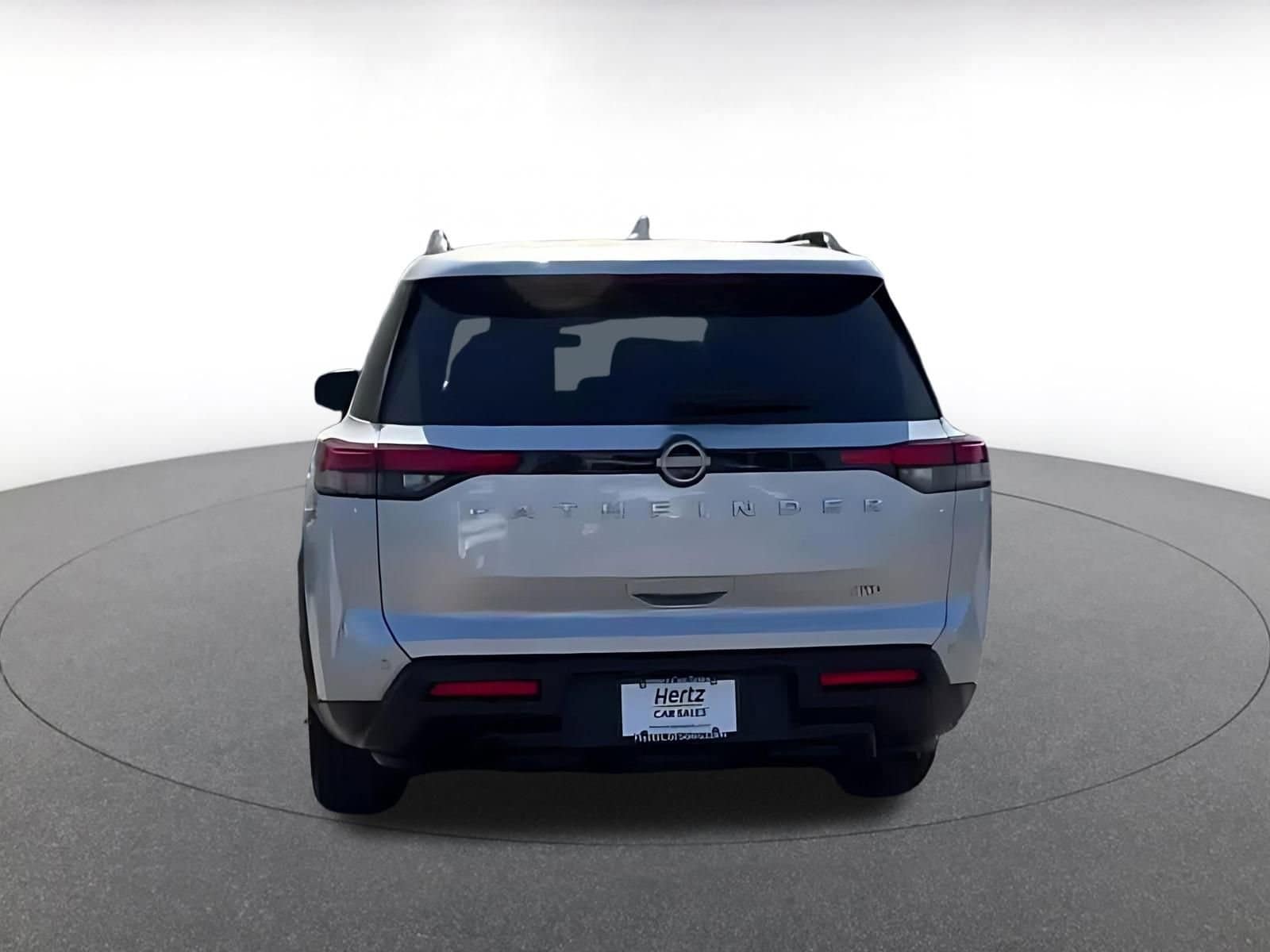 Thumbnail: 2025 Nissan Pathfinder - 12