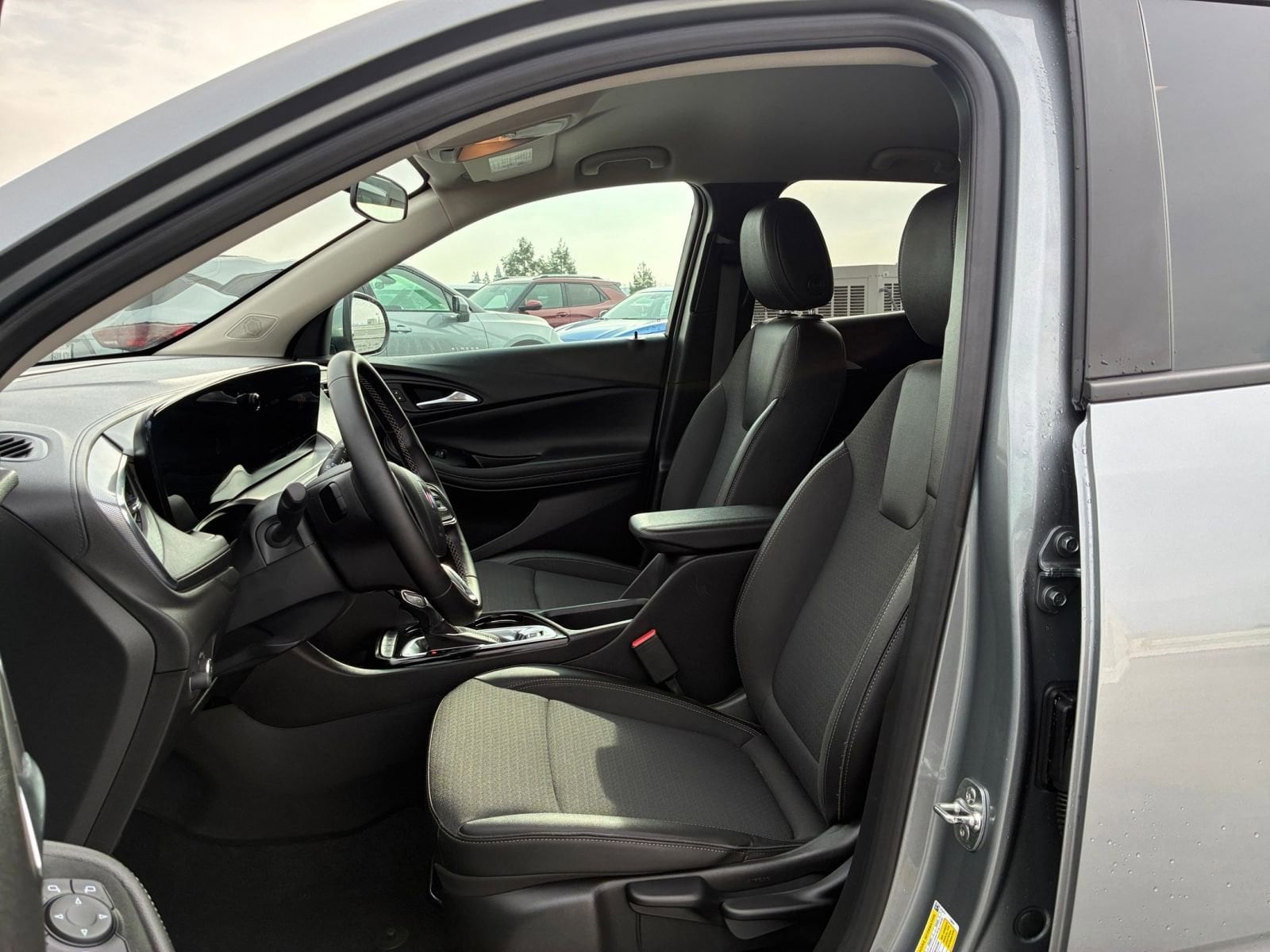 Thumbnail: 2025 Buick Encore GX - 23