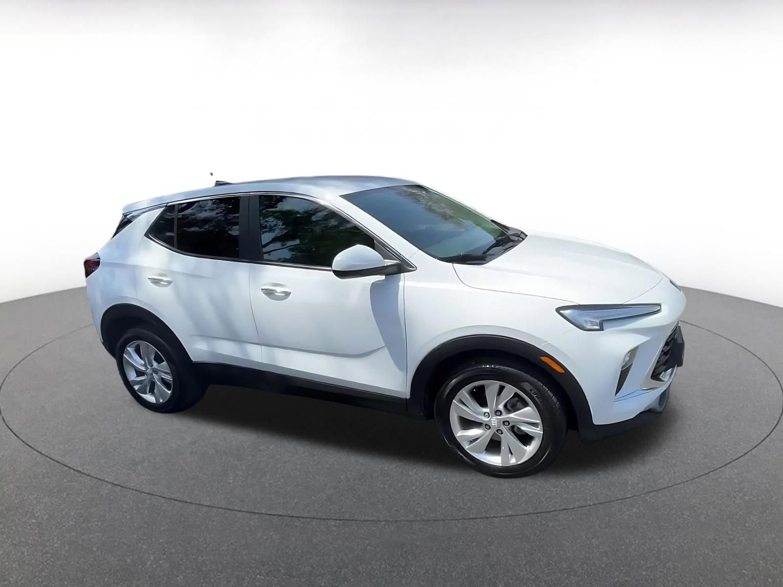 Thumbnail: 2025 Buick Encore GX - 2