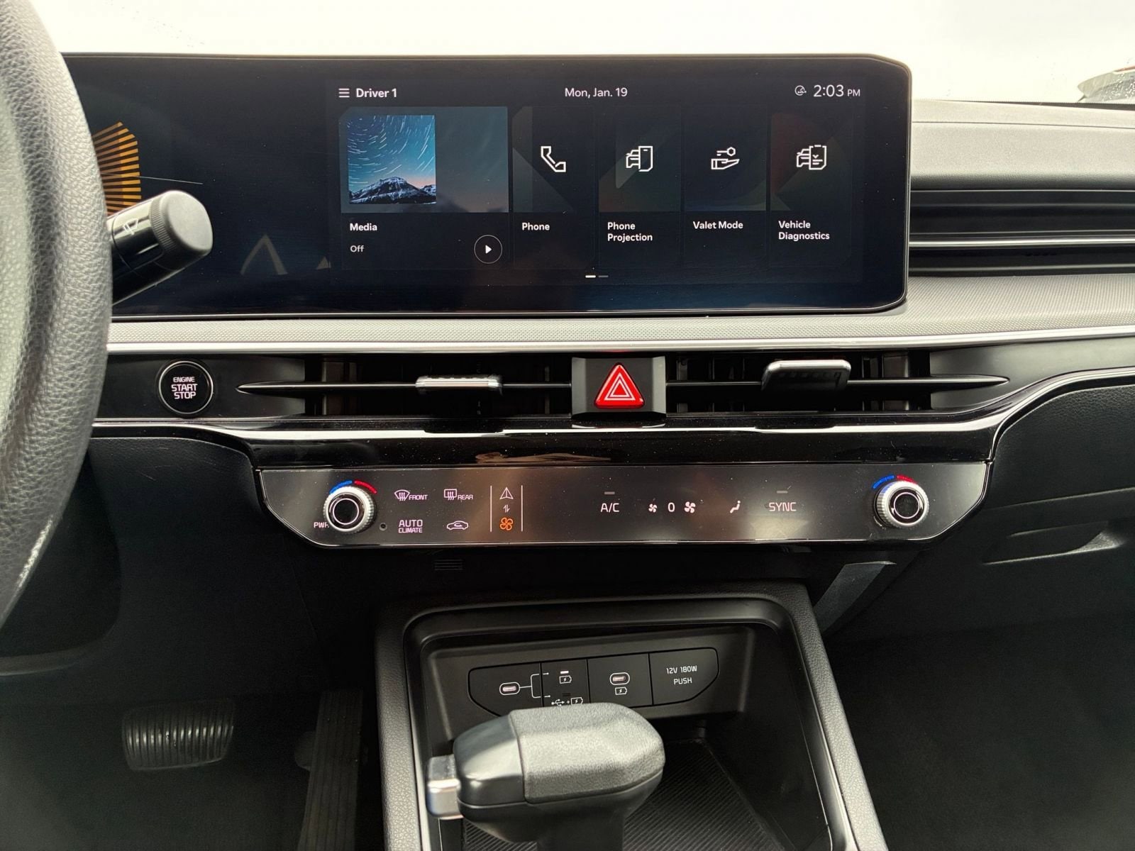 Thumbnail: 2025 Kia K5 - 18