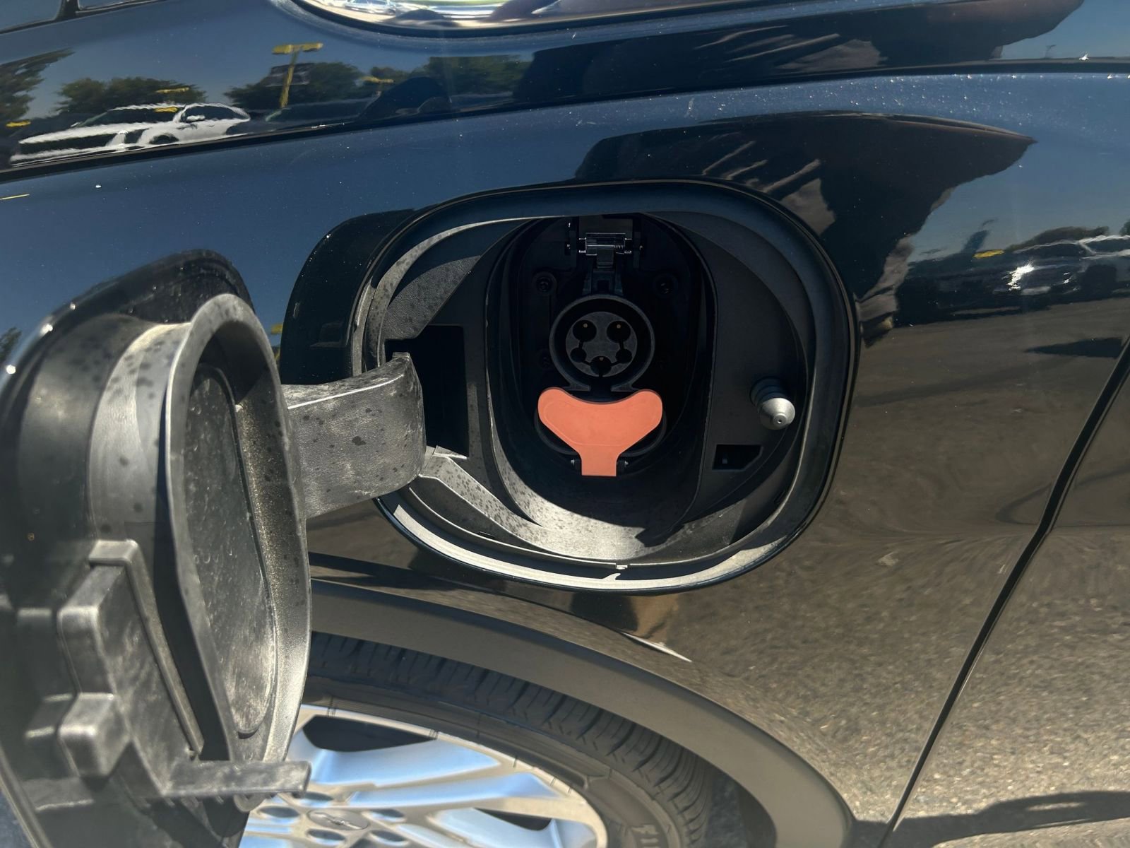 Thumbnail: 2023 Chevrolet Bolt EV - 23