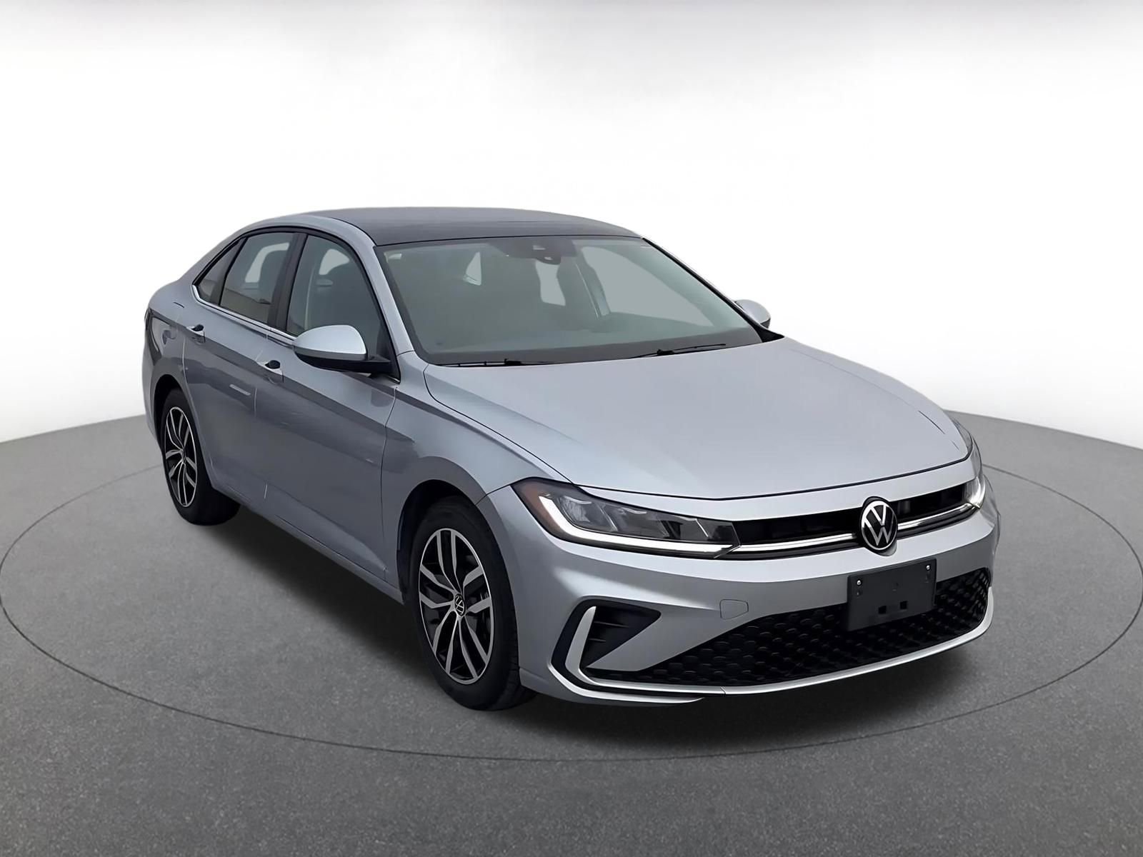 Thumbnail: 2025 Volkswagen Jetta - 3