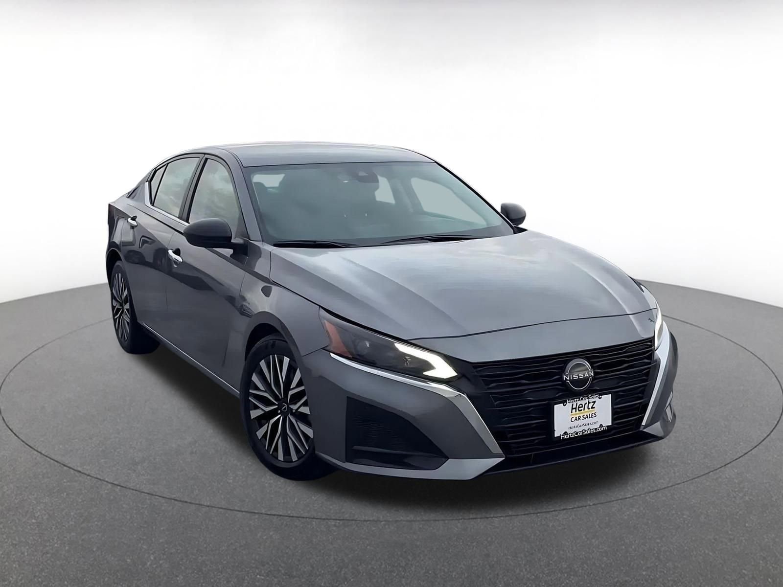 Thumbnail: 2024 Nissan Altima - 3